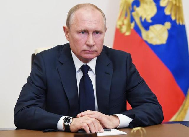 俄媒：俄罗斯五一和胜利日假期将连休十天，且不调休